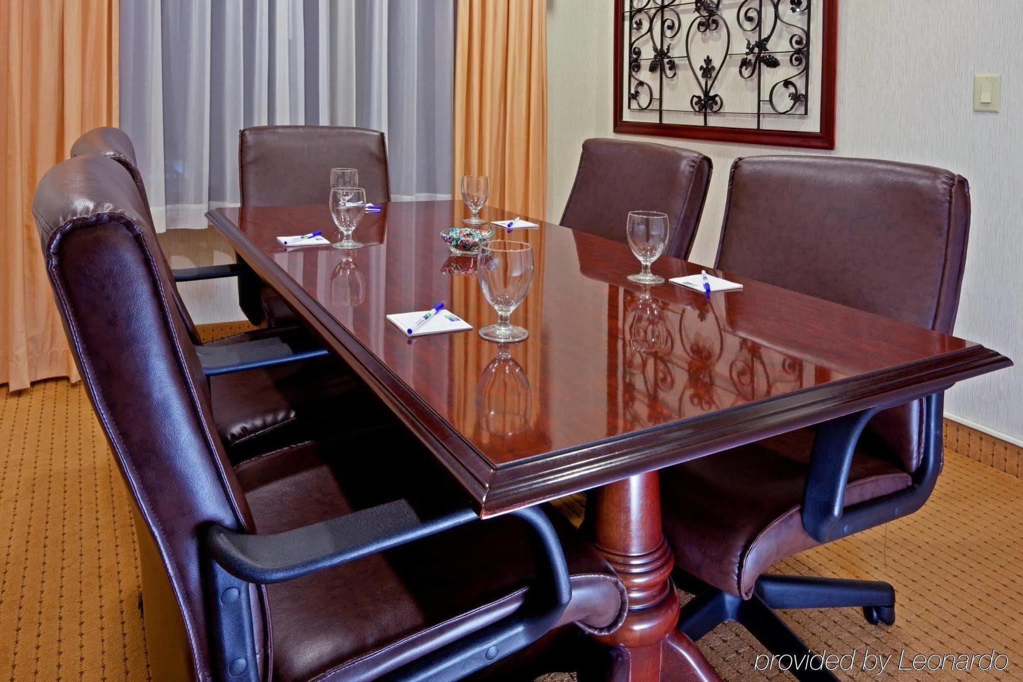 Holiday Inn Express Hotel & Suites Newton Sparta By Ihg Luaran gambar