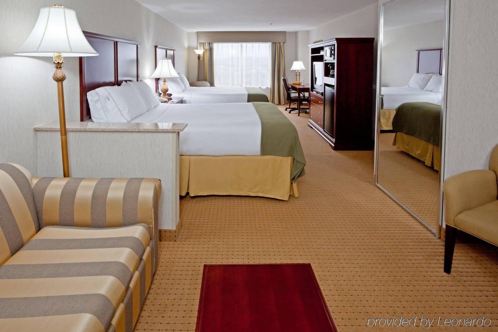 Holiday Inn Express Hotel & Suites Newton Sparta By Ihg Luaran gambar
